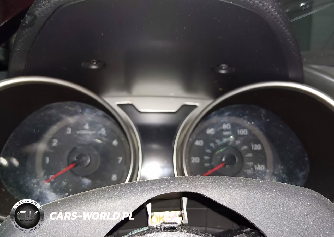 2015 Hyundai Veloster Flex VIN:KMHTC6AD1FU220432 - 14