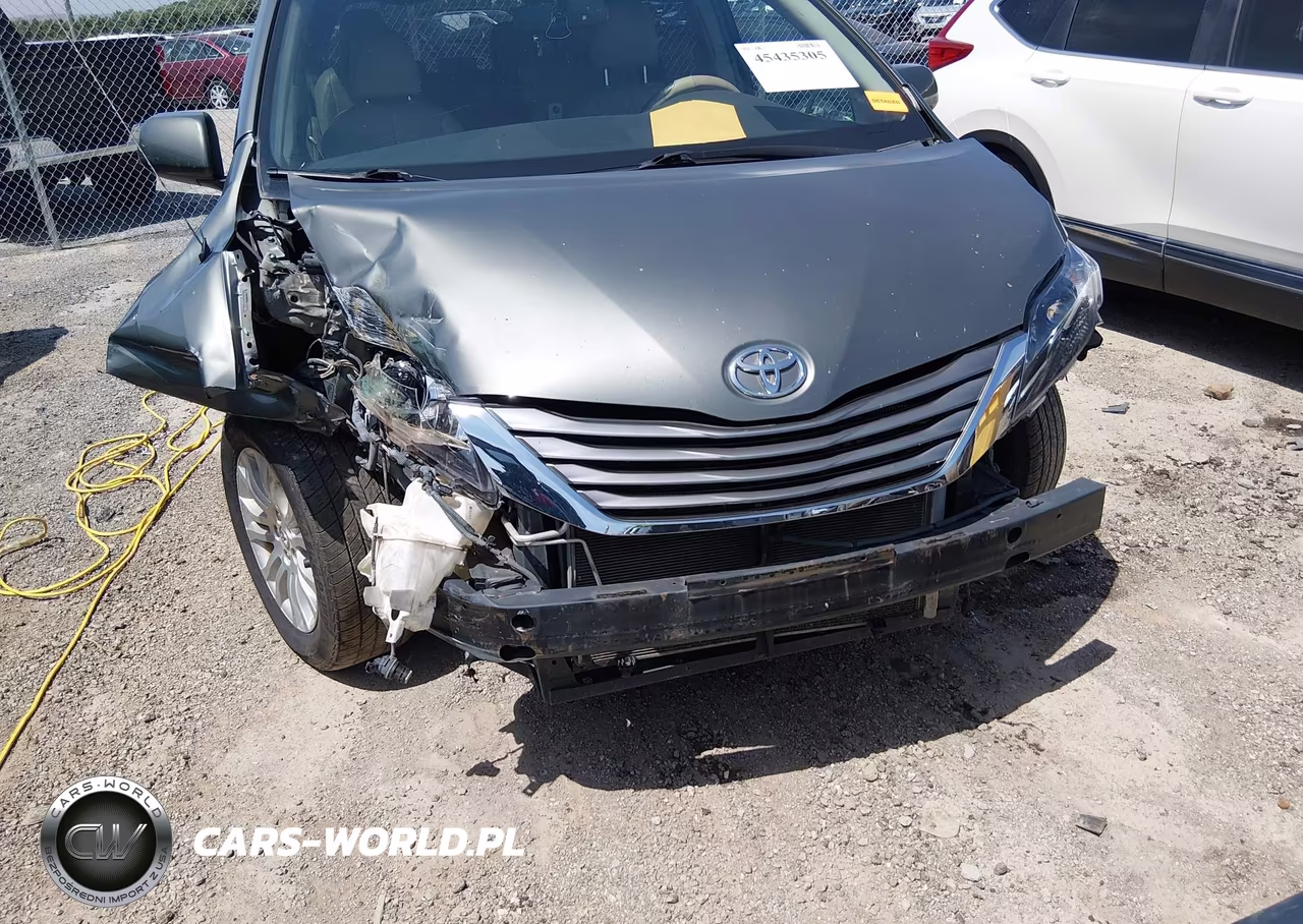 2011 Toyota Sienna Xle V6 VIN:5TDYK3DC4BS106177 - 6