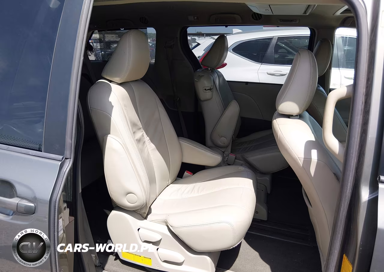 2011 Toyota Sienna Xle V6 VIN:5TDYK3DC4BS106177 - 8