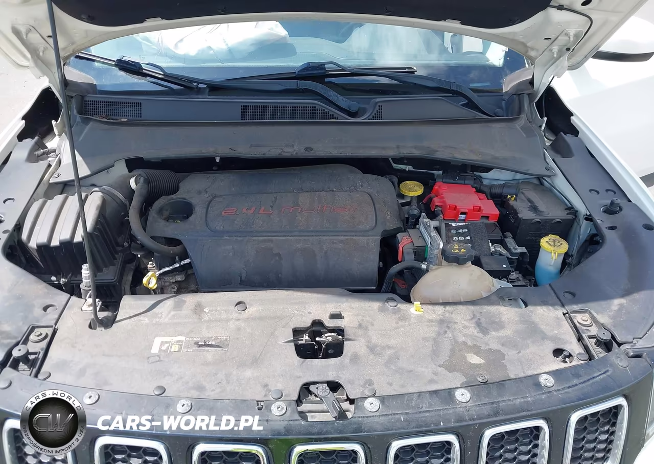 2019 Jeep Compass Latitude 4X4 VIN:3C4NJDBB3KT662220 - 10
