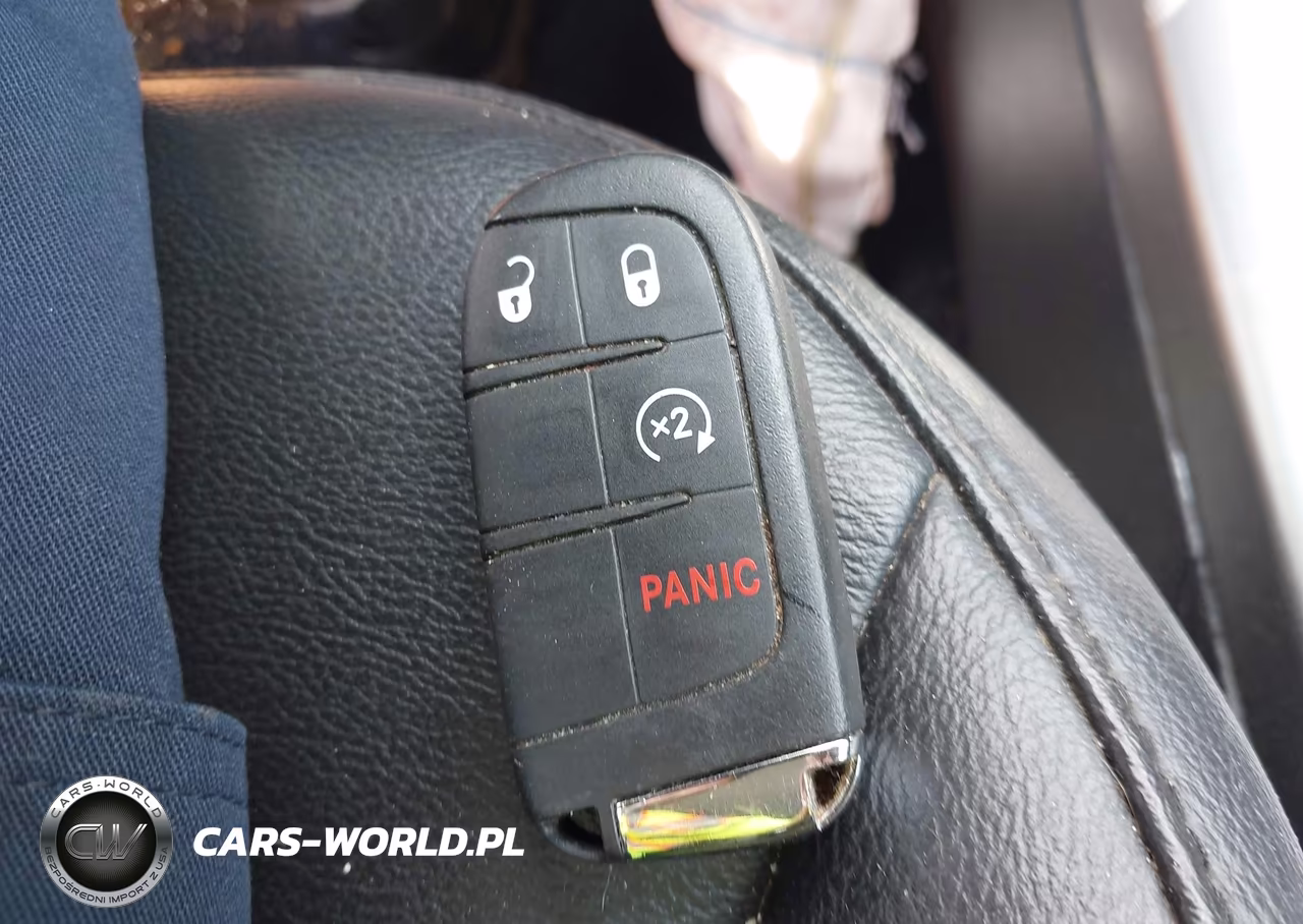 2019 Jeep Compass Latitude 4X4 VIN:3C4NJDBB3KT662220 - 11