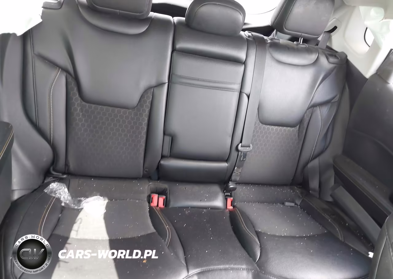 2019 Jeep Compass Latitude 4X4 VIN:3C4NJDBB3KT662220 - 8