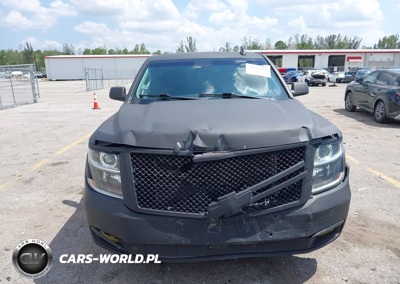 2016 Chevrolet Suburban Ltz VIN:1GNSCJKC1GR356337 - 11