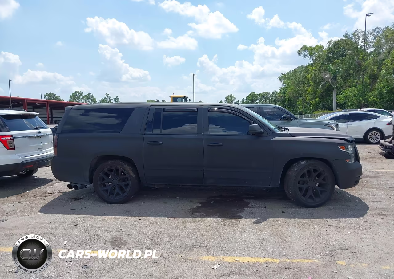 2016 Chevrolet Suburban Ltz VIN:1GNSCJKC1GR356337 - 12