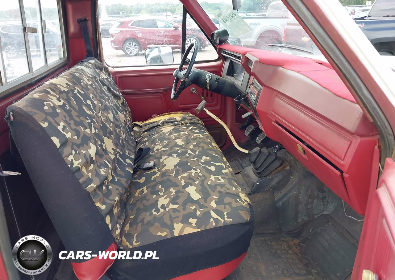 1983 Ford F250 VIN:1FTFF25Y5DPA98586 - 5