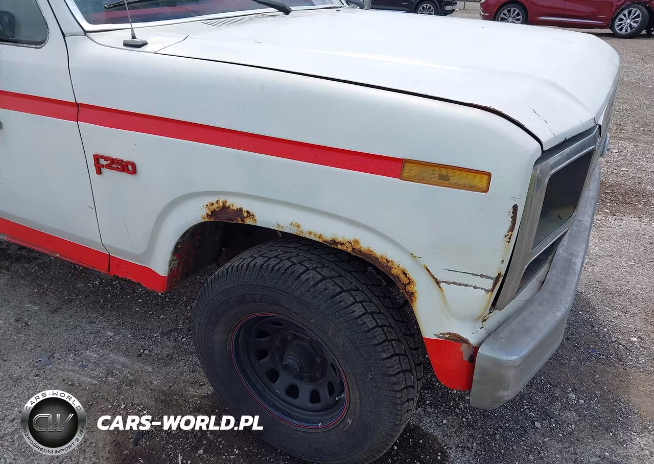 1983 Ford F250 VIN:1FTFF25Y5DPA98586 - 6