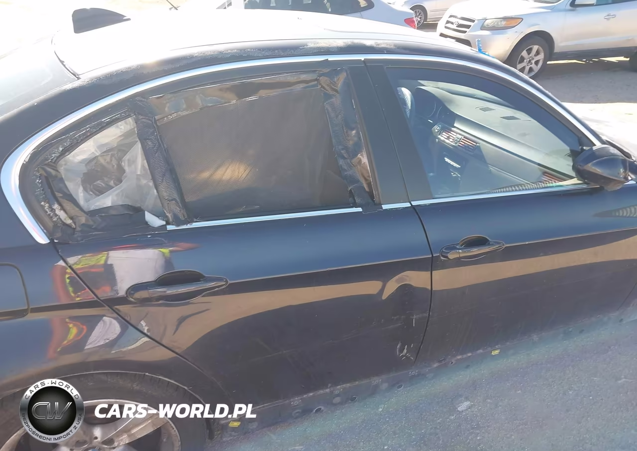 2006 BMW 330I VIN:WBAVB33516KR76419 - 13