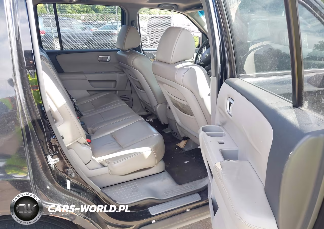 2011 Honda Pilot Ex-L VIN:5FNYF4H7XBB029536 - 8