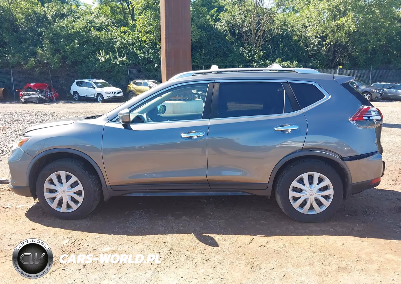 2017 Nissan Rogue S VIN:JN8AT2MV8HW026856 - 15