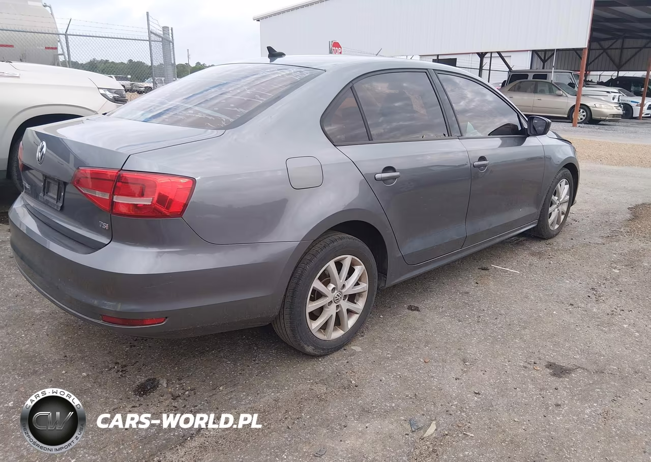 2015 Volkswagen Jetta 1.8T Se VIN:3VWD07AJ8FM307582 - 4