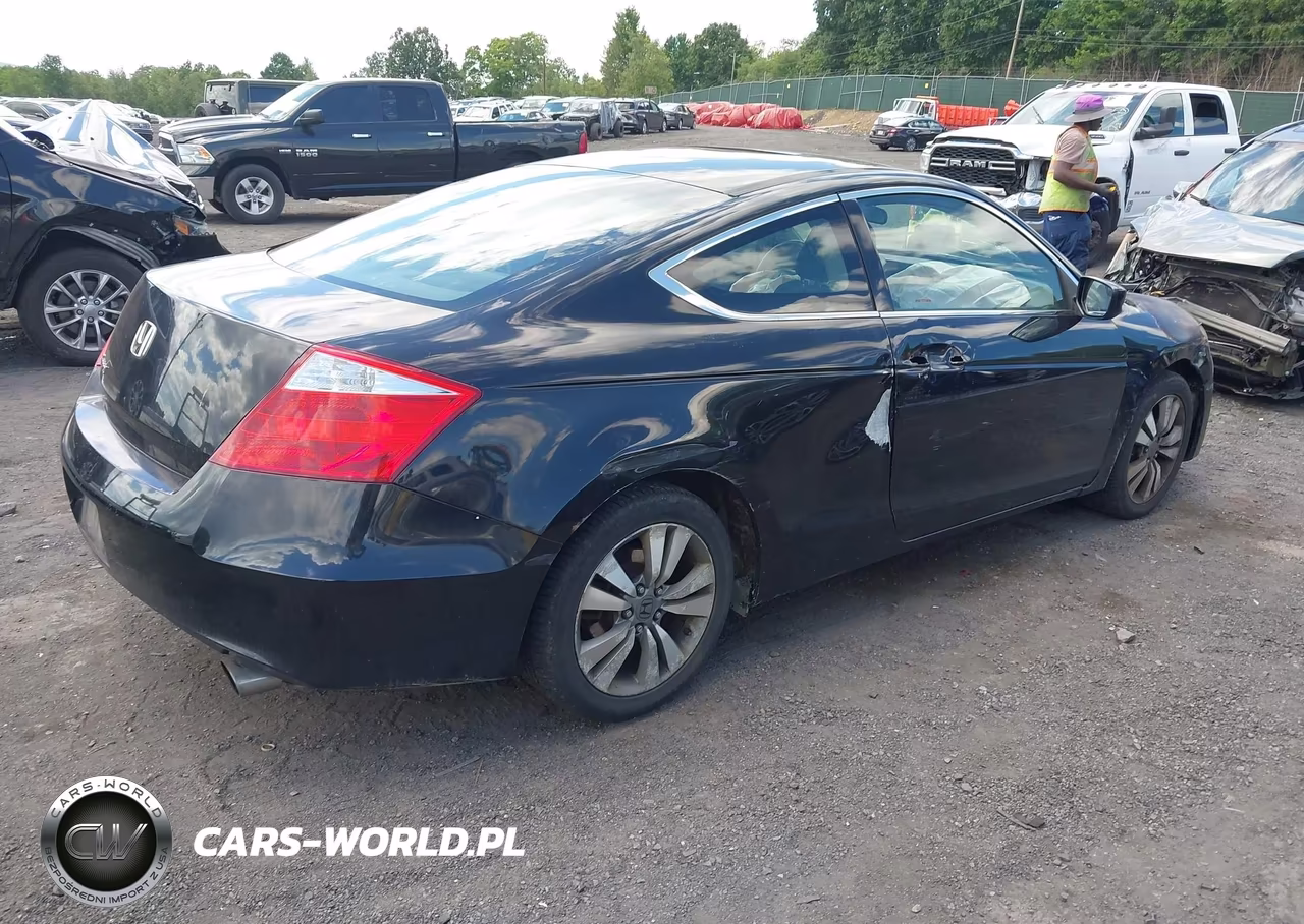 2009 Honda Accord Ex VIN:1HGCS12719A007085 - 4