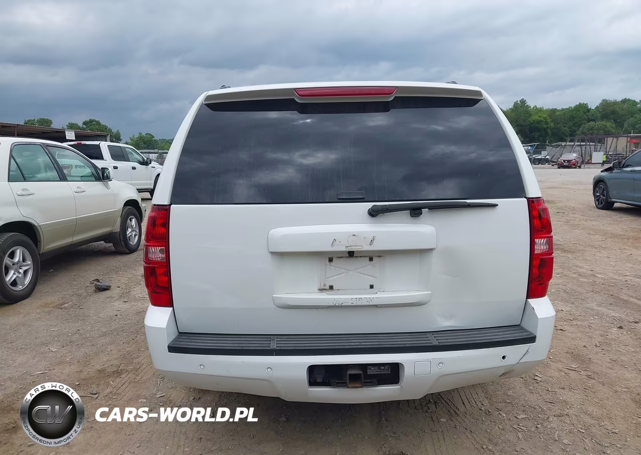 2013 Chevrolet Suburban Lt VIN:1GNSCJE05DR308868 - 16