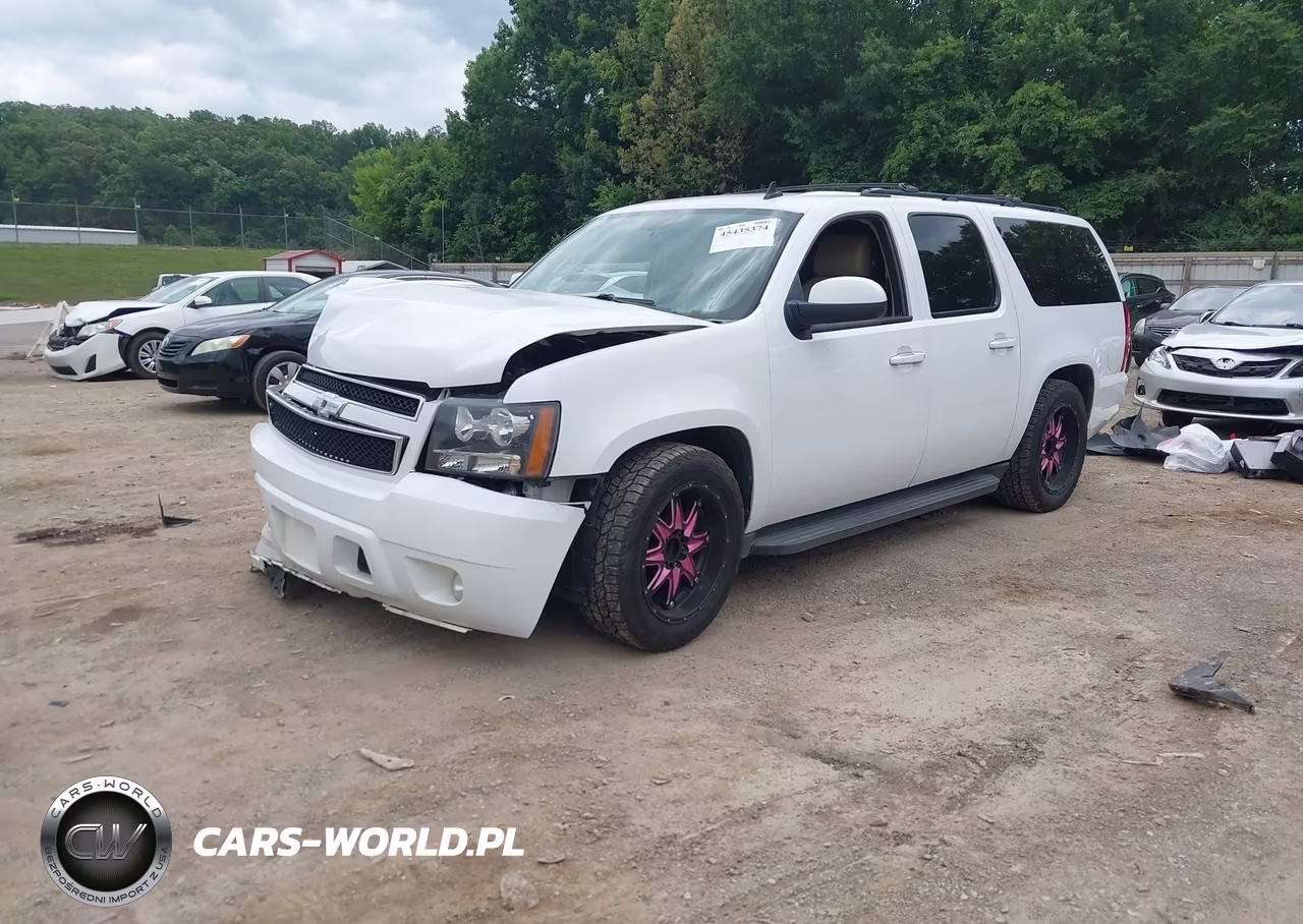 2013 Chevrolet Suburban Lt VIN:1GNSCJE05DR308868 - 2