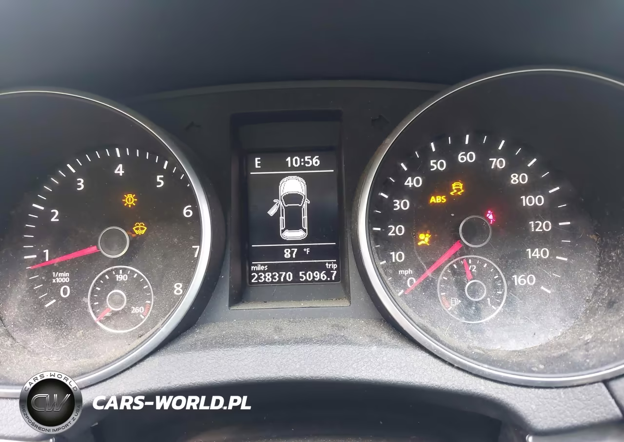 2010 Volkswagen Golf 2-Door VIN:WVWAA7AJ9AW273874 - 7