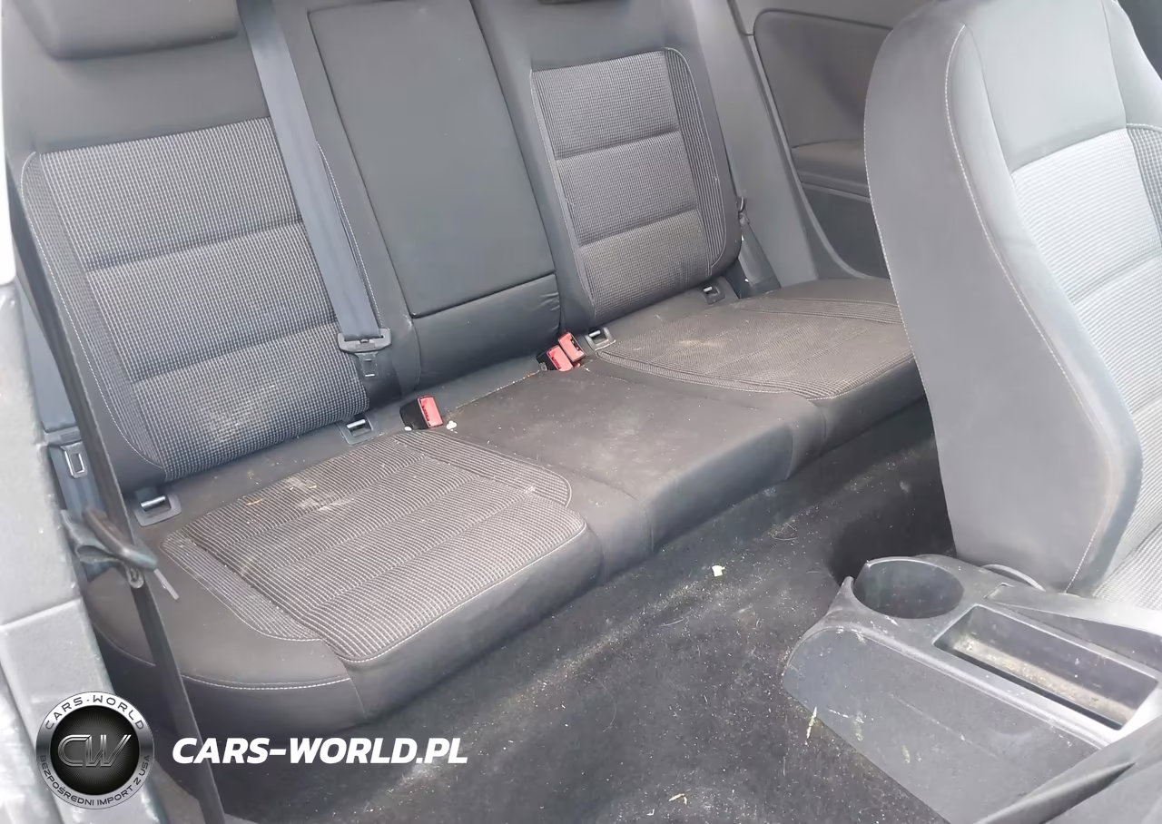 2010 Volkswagen Golf 2-Door VIN:WVWAA7AJ9AW273874 - 8