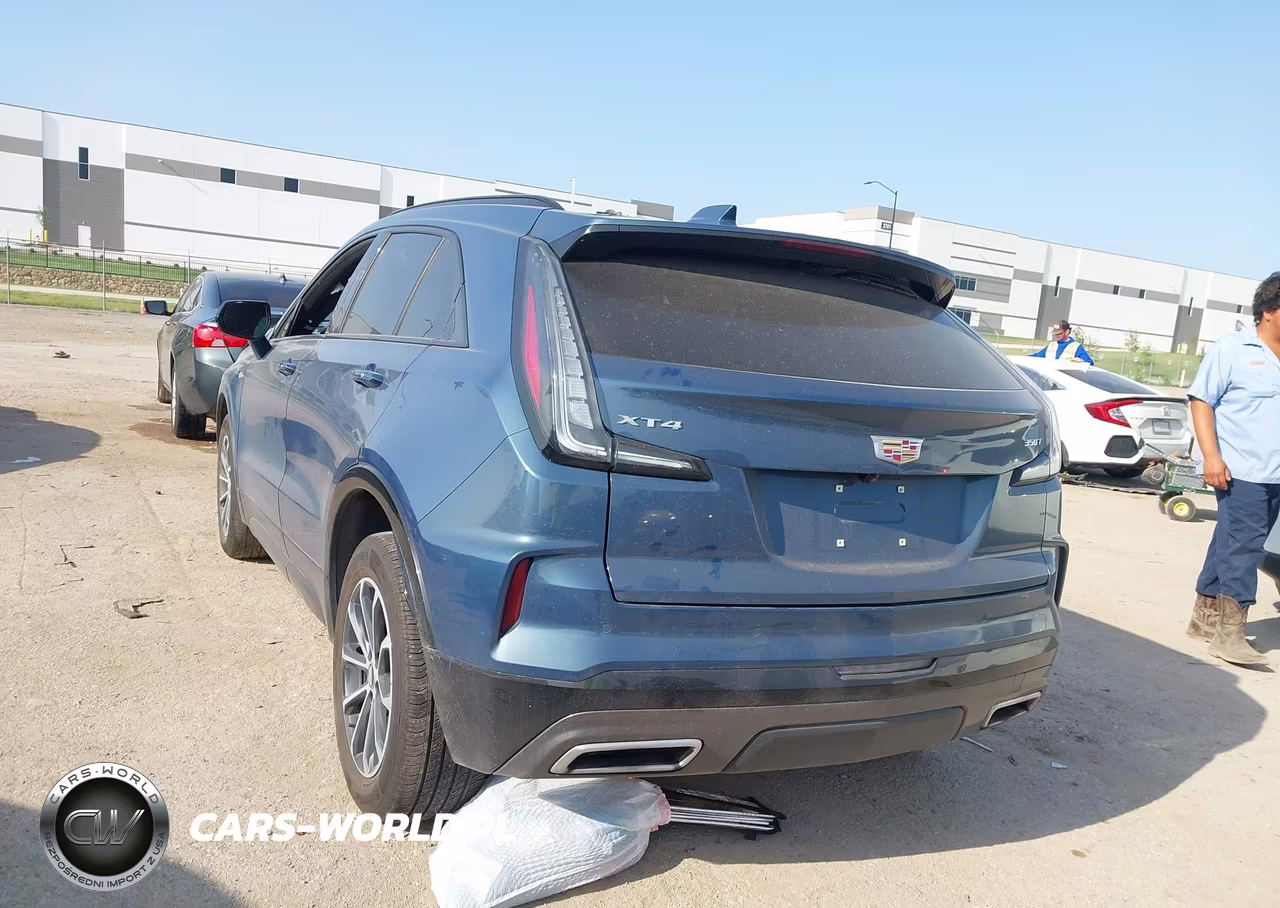 2025 Cadillac Xt4 Fwd Sport VIN:1GYFZER46SF138722 - 3