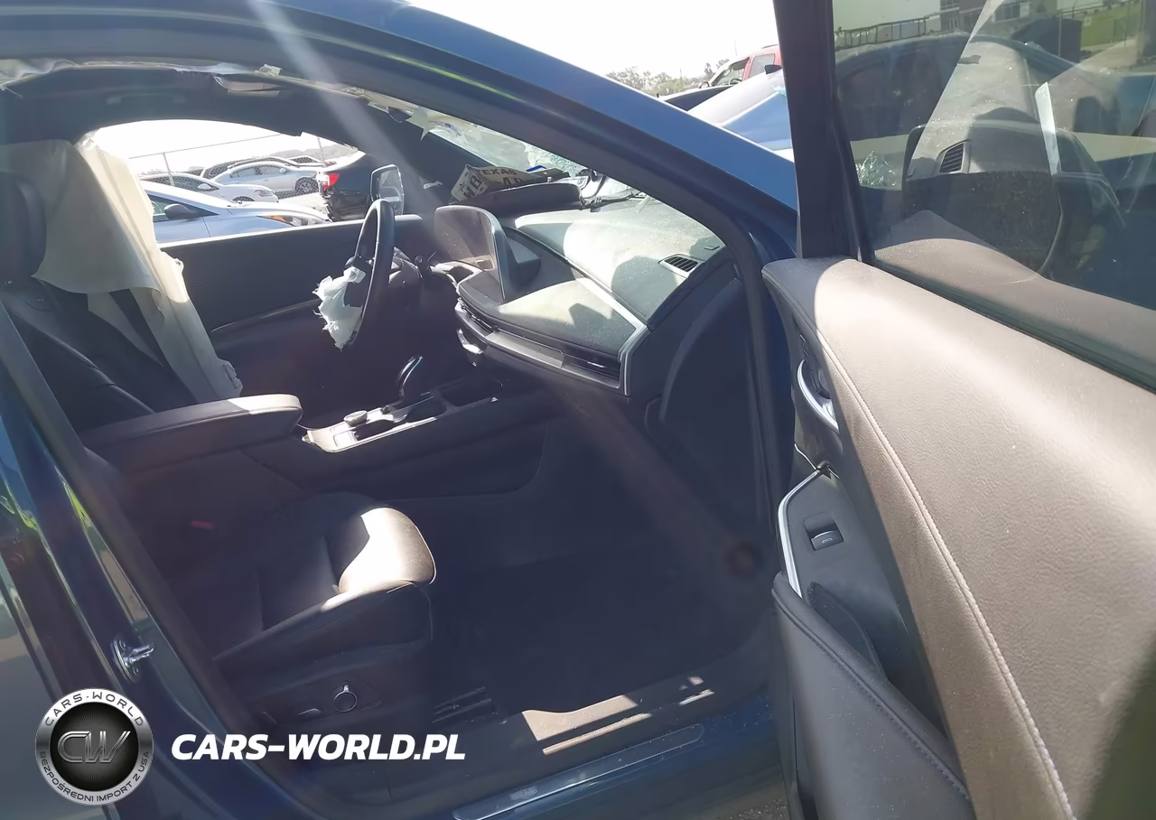 2025 Cadillac Xt4 Fwd Sport VIN:1GYFZER46SF138722 - 5