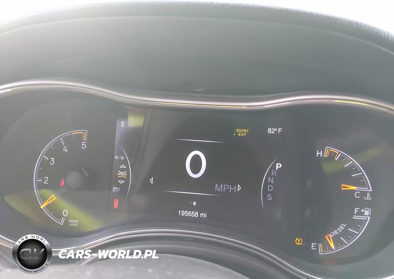 2014 Jeep Grand Cherokee VIN:1C4RJFJM2EC333993 - 7
