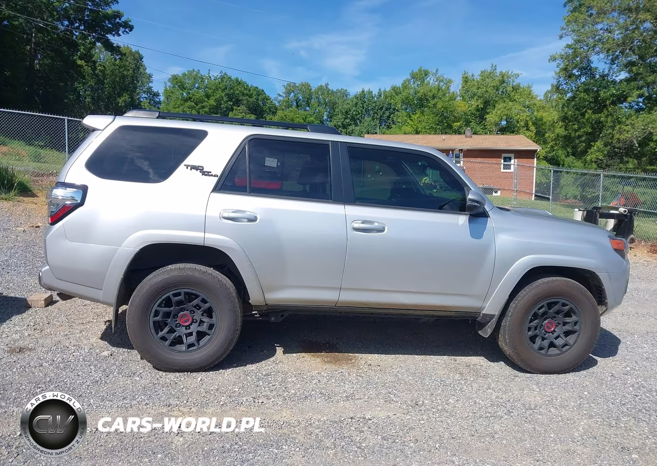 2022 Toyota 4Runner Trd Off Road Premium VIN:JTERU5JRXN6048840 - 13