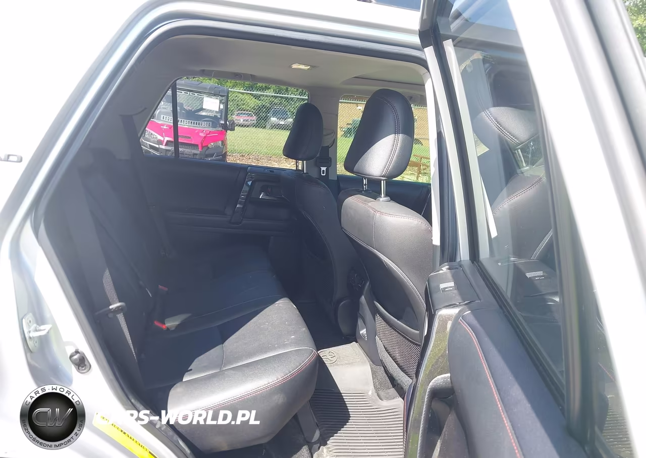 2022 Toyota 4Runner Trd Off Road Premium VIN:JTERU5JRXN6048840 - 8