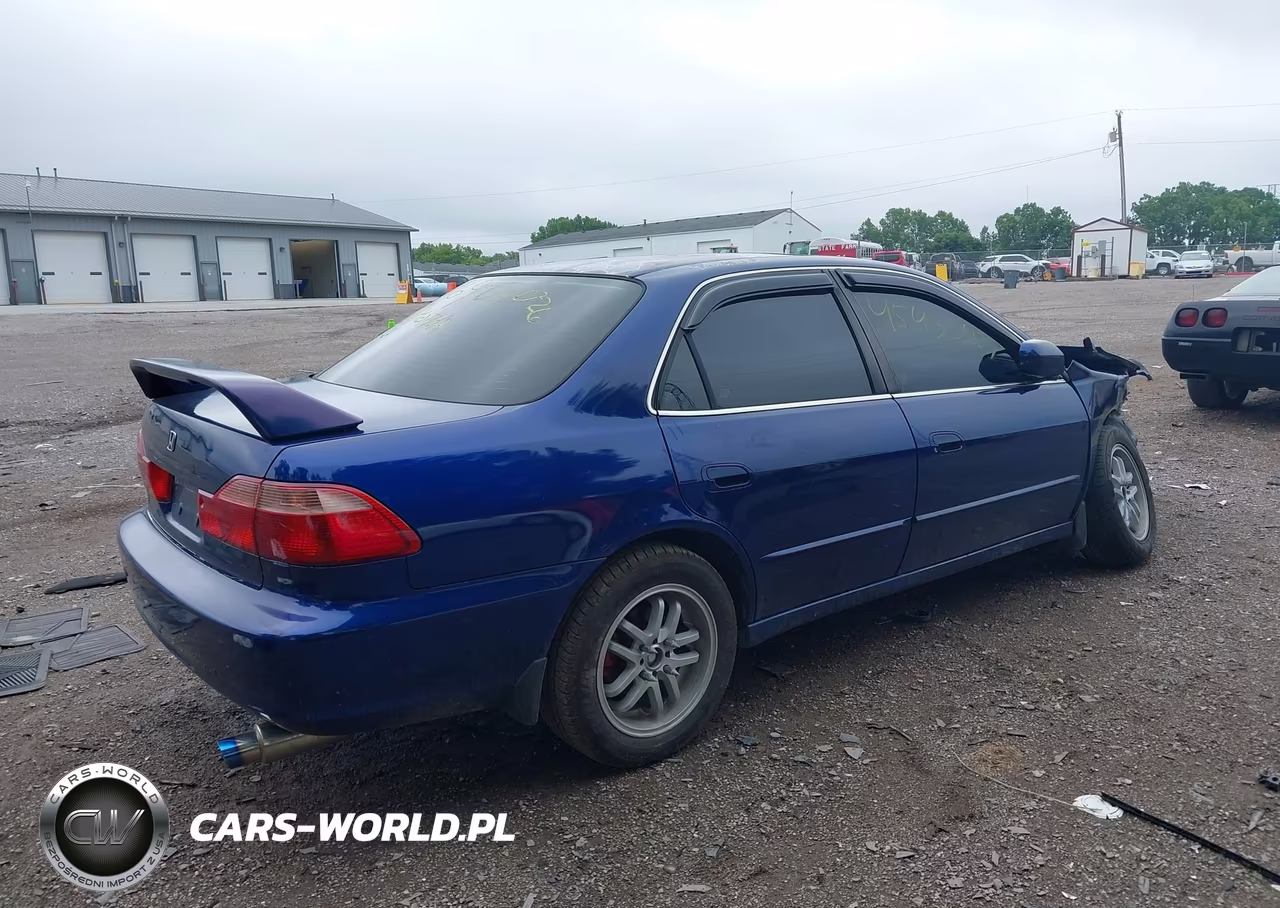 2000 Honda Accord 2.3 Ex VIN:1HGCG555XYA096270 - 4