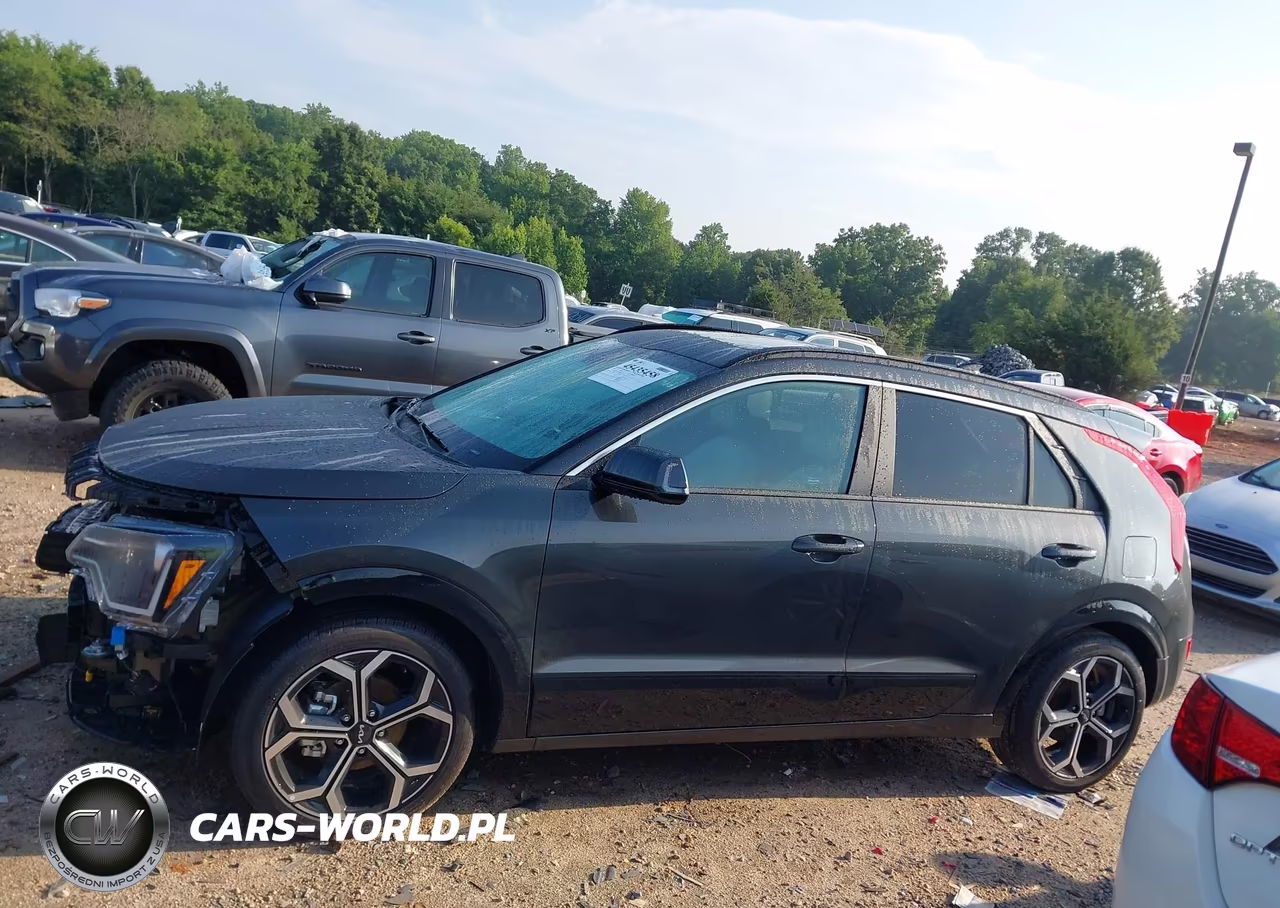 2025 Kia Niro Ex Touring VIN:KNDCR3LE9S5308639 - 13