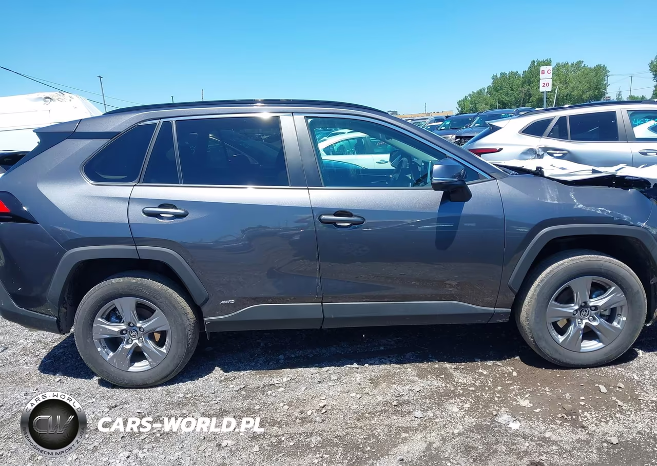2024 Toyota Rav4 Hybrid Xle VIN:4T3RWRFV5RU142978 - 13