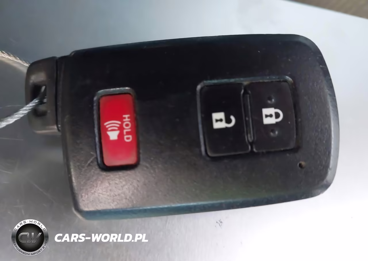 2012 Toyota Prius C Three VIN:JTDKDTB31C1507414 - 11