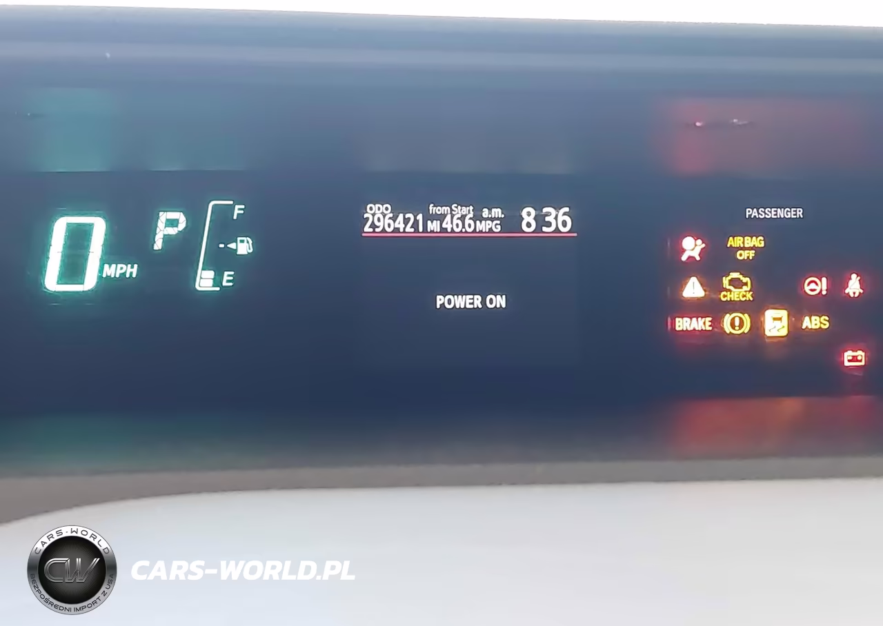 2012 Toyota Prius C Three VIN:JTDKDTB31C1507414 - 7