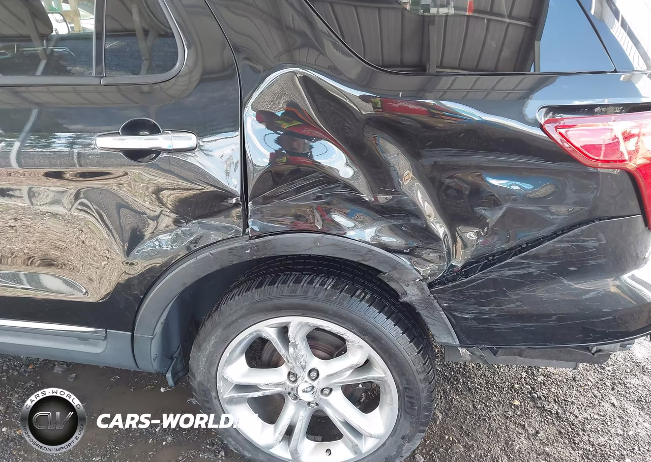 2015 Ford Explorer Limited VIN:1FM5K8F86FGC33114 - 6