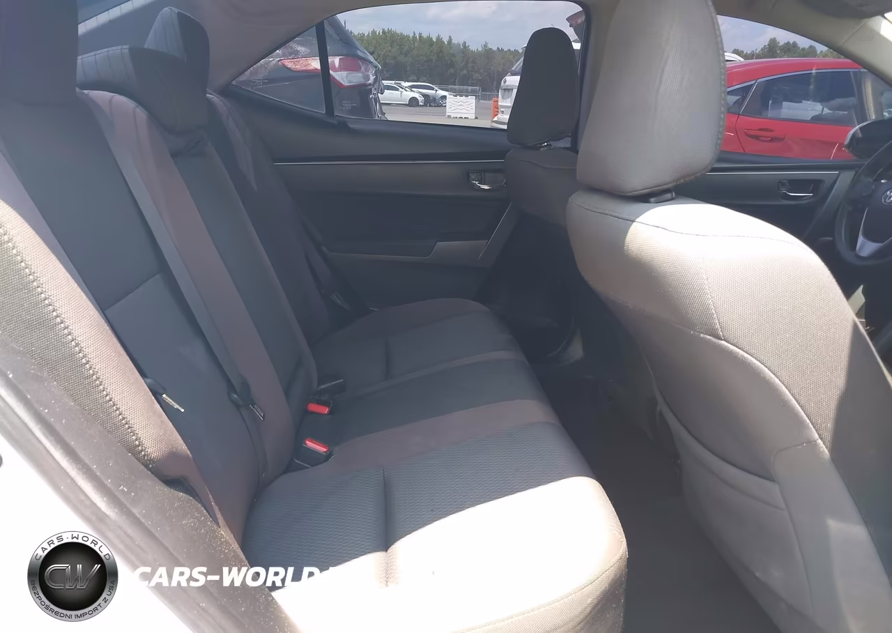 2018 Toyota Corolla Le VIN:2T1BURHE3JC047922 - 8