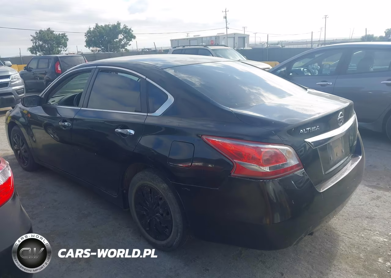 2013 Nissan Altima 2.5 S VIN:1N4AL3AP0DN561516 - 3