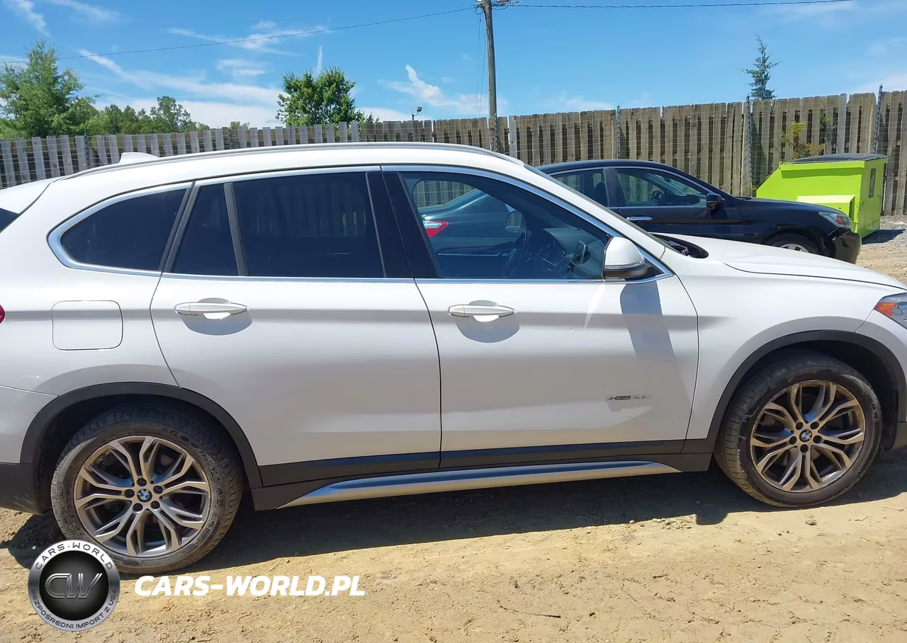 2017 BMW X1 Sdrive28I VIN:WBXHU7C38H5H32872 - 13