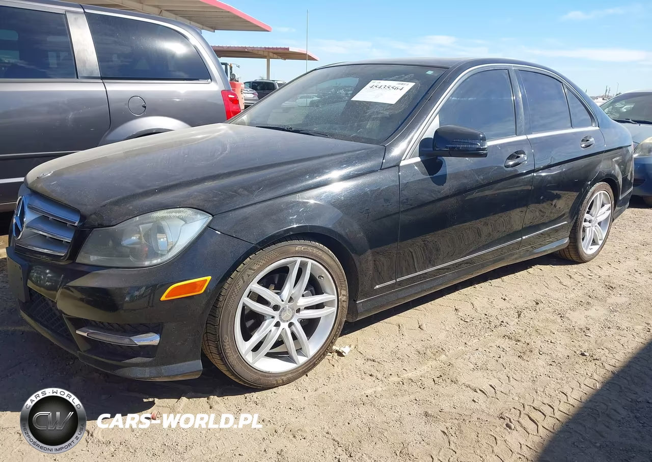 2013 Mercedes-Benz C 250 Sport VIN:WDDGF4HB8DR265816 - 2