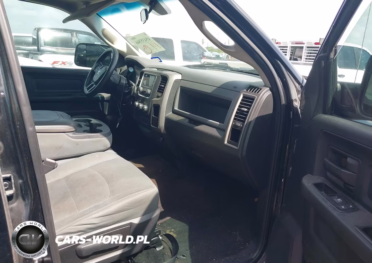2014 Ram 2500 Tradesman VIN:3C6TR4HT9EG189282 - 5