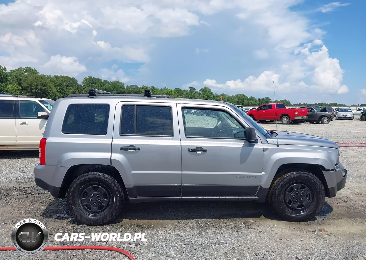 2016 Jeep Patriot Sport VIN:1C4NJPBA3GD783562 - 13