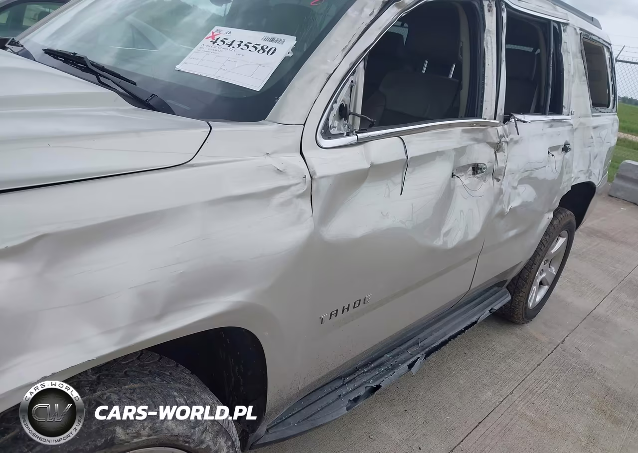 2015 Chevrolet Tahoe Lt VIN:1GNSKBKC4FR223255 - 17