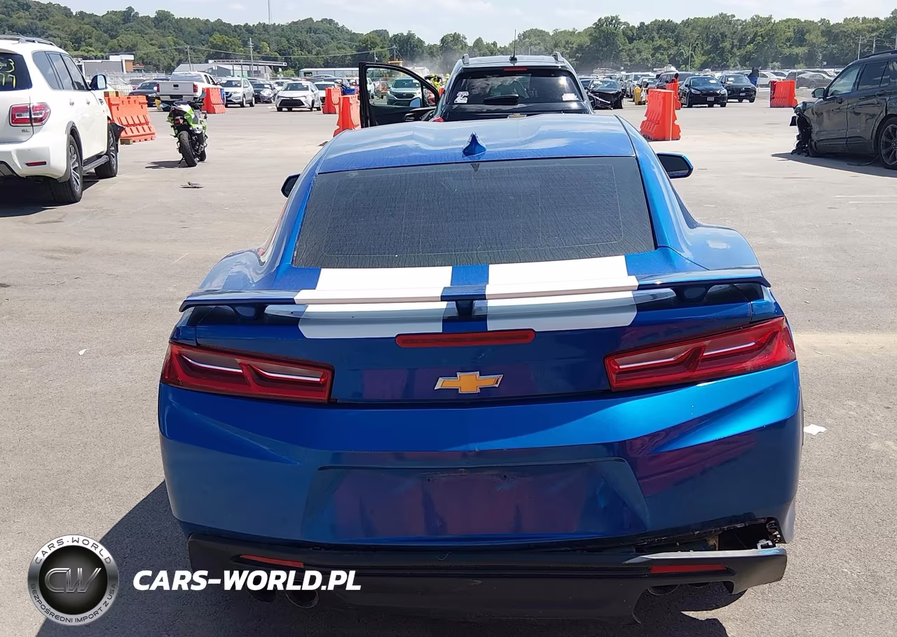 2018 Chevrolet Camaro 1Ss VIN:1G1FF1R79J0141643 - 17