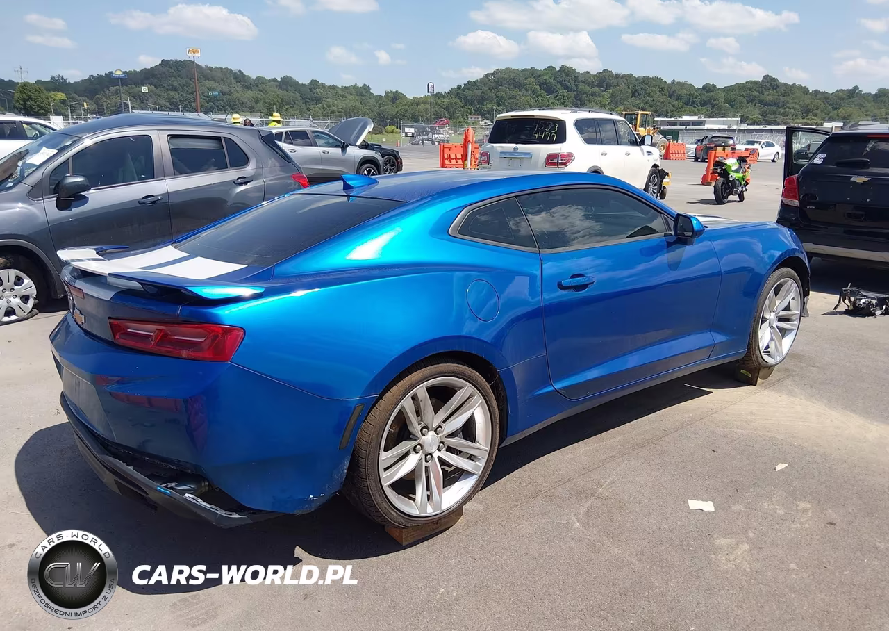 2018 Chevrolet Camaro 1Ss VIN:1G1FF1R79J0141643 - 4