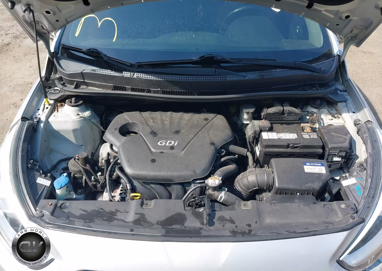 2015 Hyundai Accent Sport VIN:KMHCU5AE0FU220180 - 10