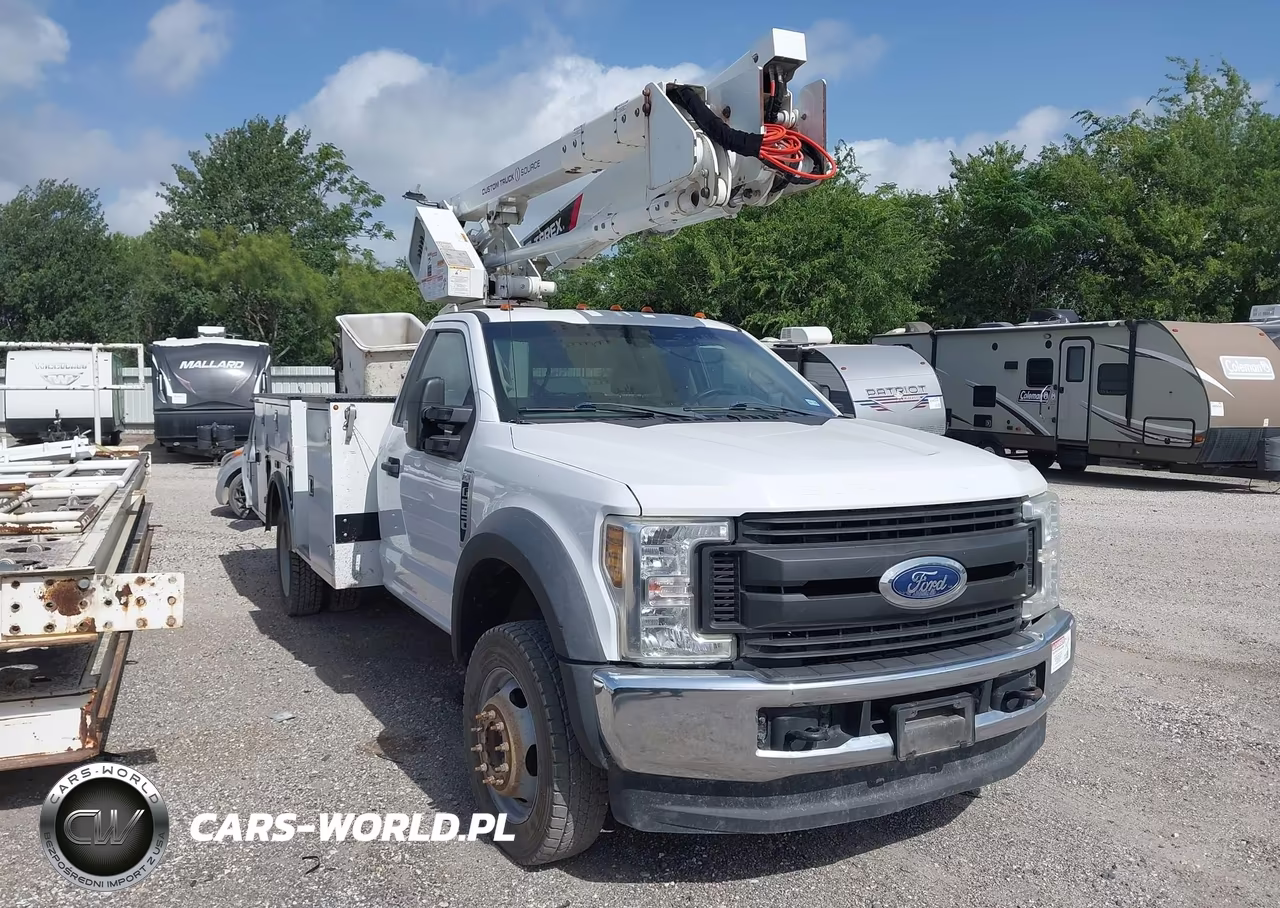 2019 Ford F-550 Chassis Xl-Xlt – zdjęcie 1 z 15