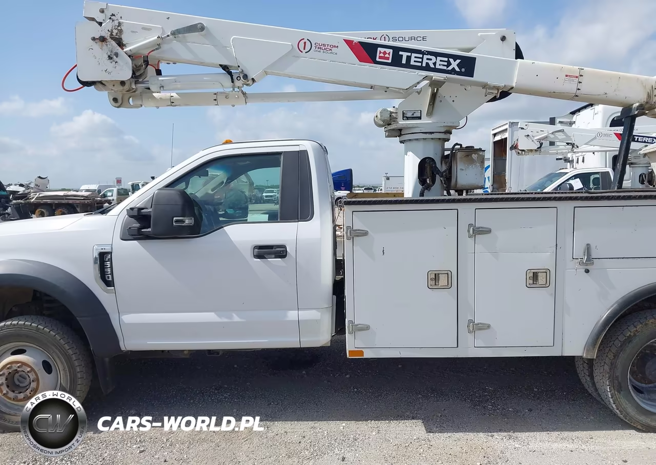 2019 Ford F-550 Chassis Xl-Xlt VIN:1FDUF5HY7KDA16338 - 14