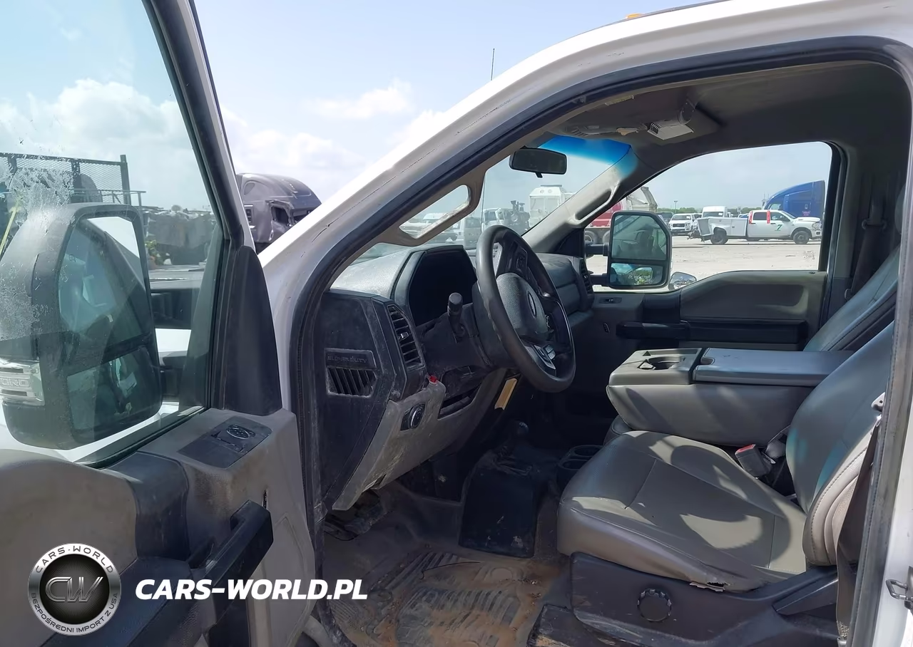 2019 Ford F-550 Chassis Xl-Xlt VIN:1FDUF5HY7KDA16338 - 6