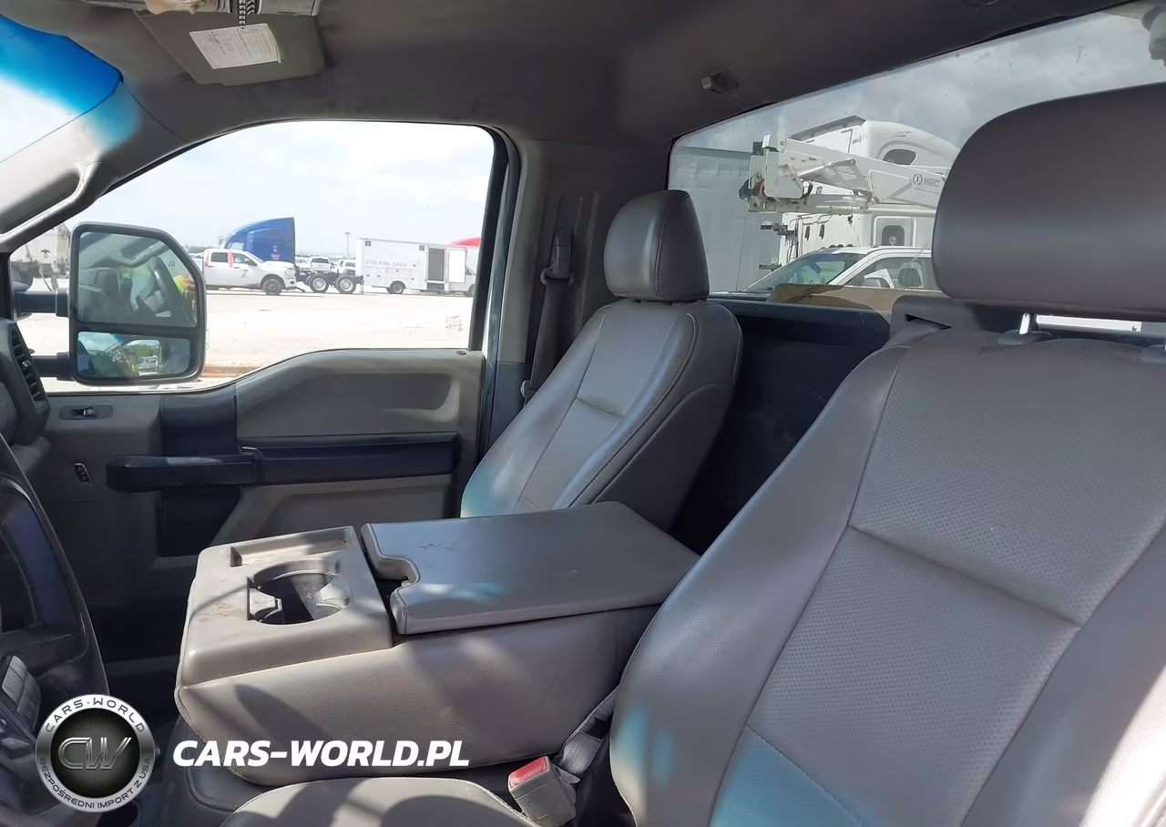 2019 Ford F-550 Chassis Xl-Xlt VIN:1FDUF5HY7KDA16338 - 7