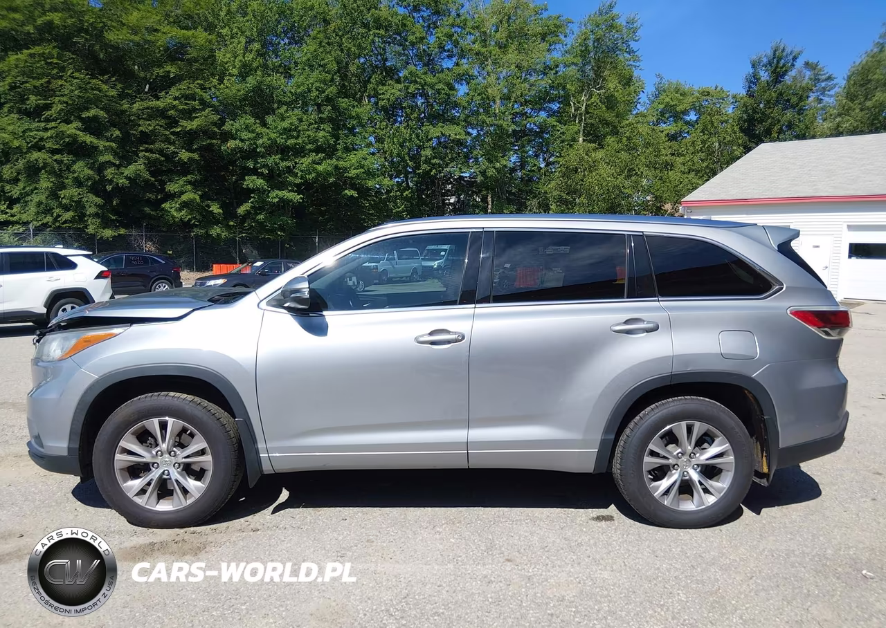 2015 Toyota Highlander Xle V6 VIN:5TDJKRFHXFS158139 - 14