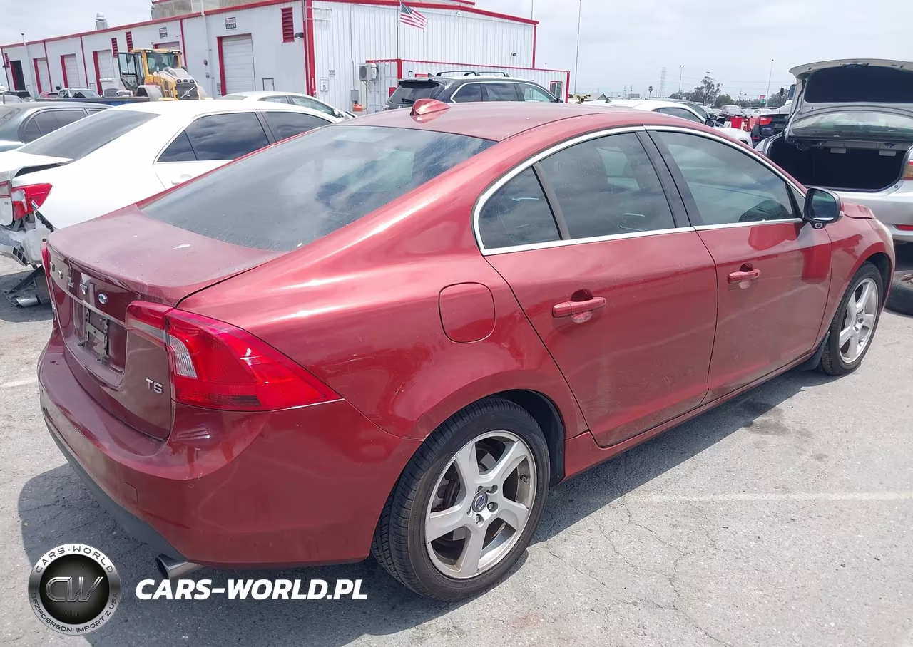 2012 Volvo S60 T5 VIN:YV1622FS7C2107977 - 4
