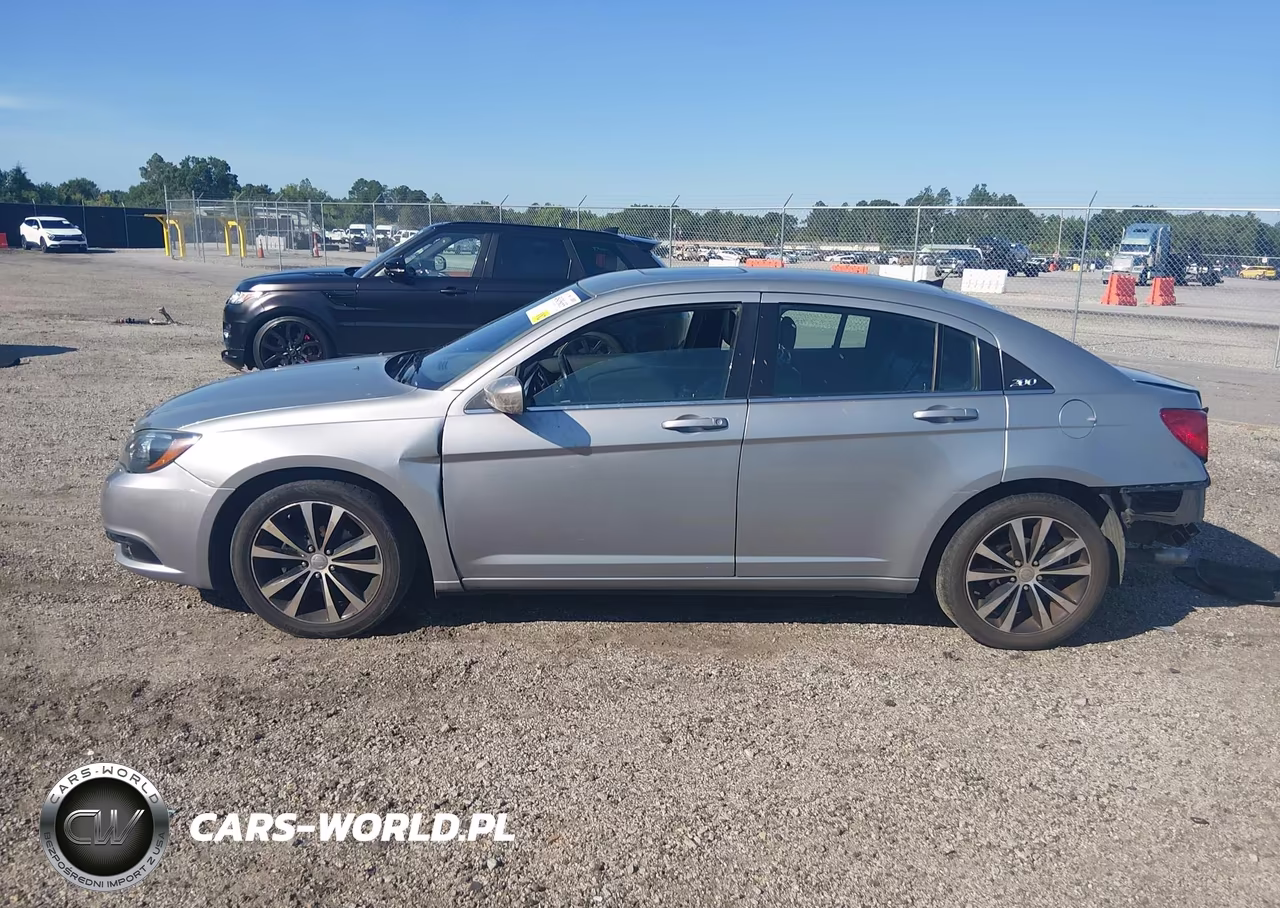 2014 Chrysler 200 Limited VIN:1C3CCBCG7EN151568 - 14
