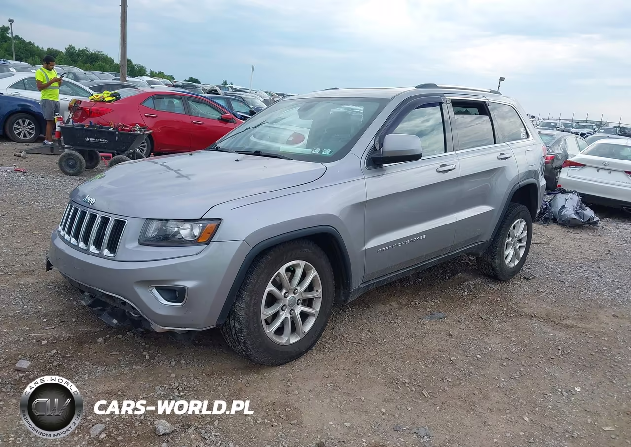 2015 Jeep Grand Cherokee Laredo VIN:1C4RJFAG0FC659934 - 2