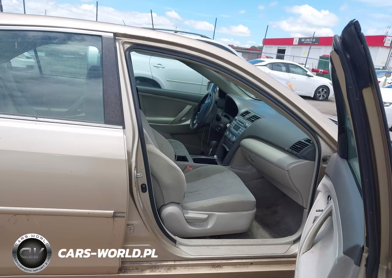 2010 Toyota Camry Le VIN:4T1BF3EK4AU019501 - 5