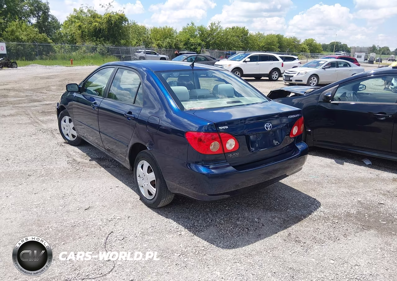 2007 Toyota Corolla Le VIN:1NXBR32E87Z804165 - 3